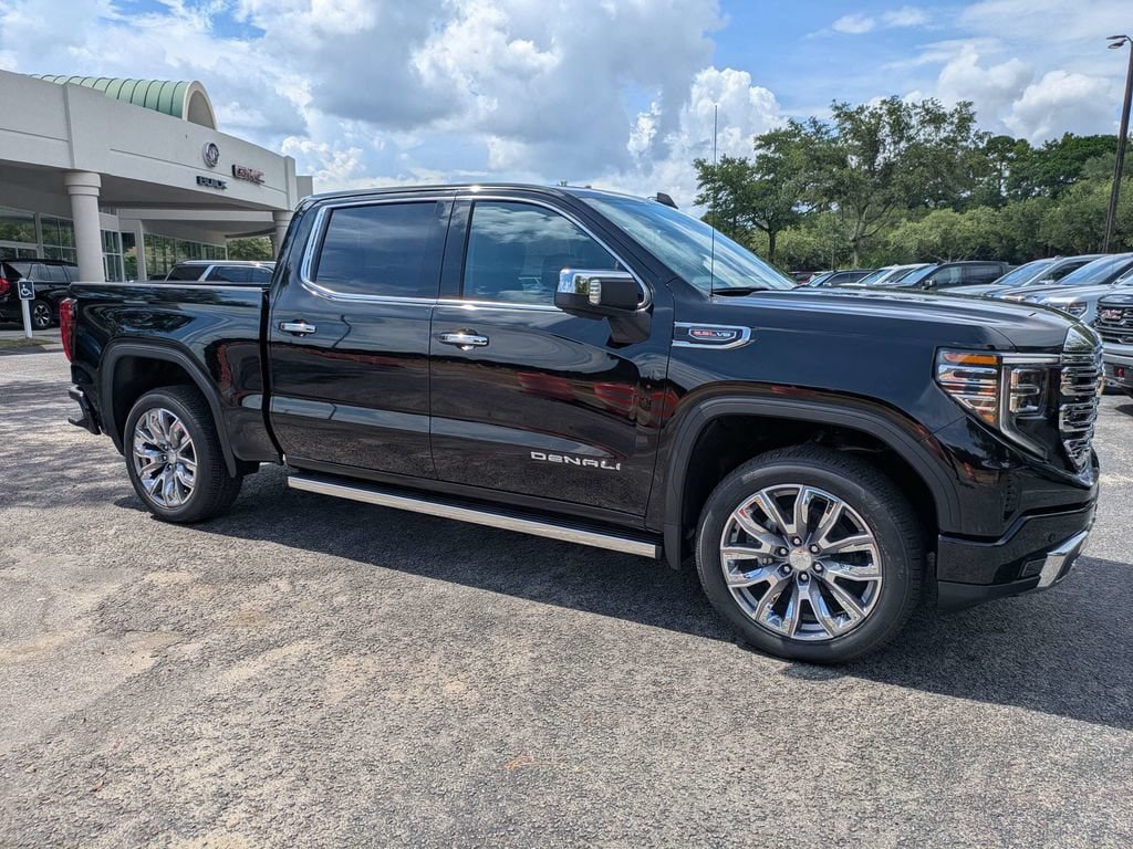 New 2026 GMC Sierra 1500 Denali w/ Denali Reserve Package AWD/4WD image 2