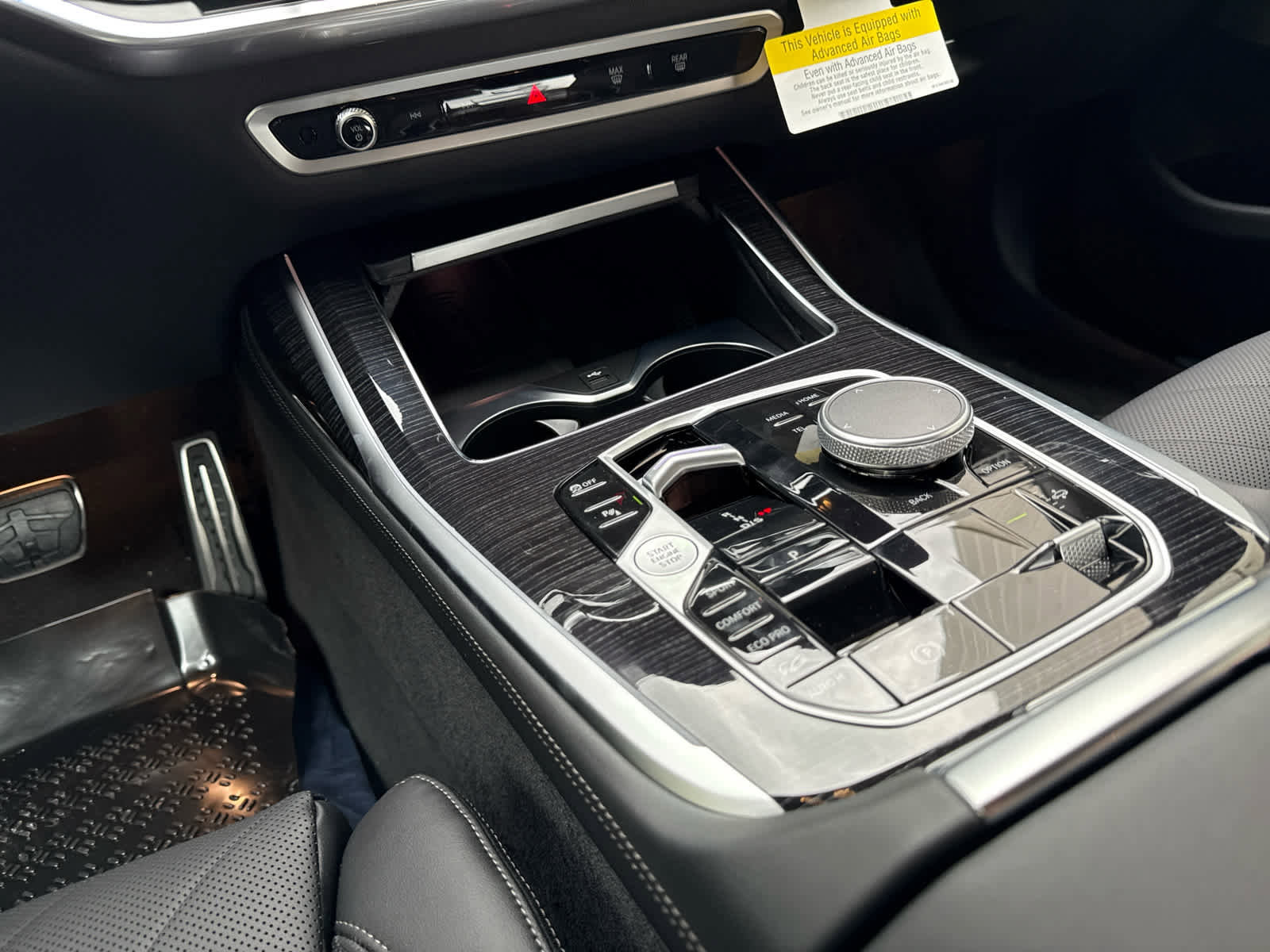 New 2026 BMW X7 xDrive40i w/ M Sport Package image 10