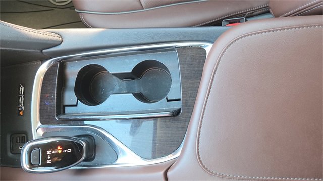 Used 2020 Buick Enclave Avenir w/ Avenir Technology Package image 38