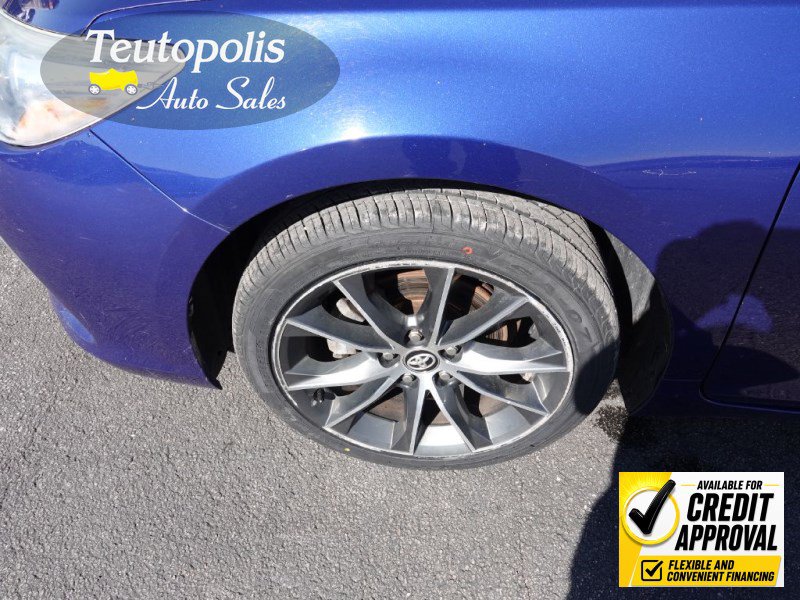 Used 2015 Toyota Camry XSE w/ Moonroof Package FWD image 34