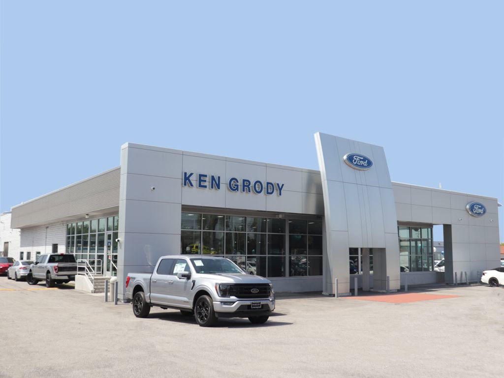 Certified 2018 Ford F150 XLT image 14