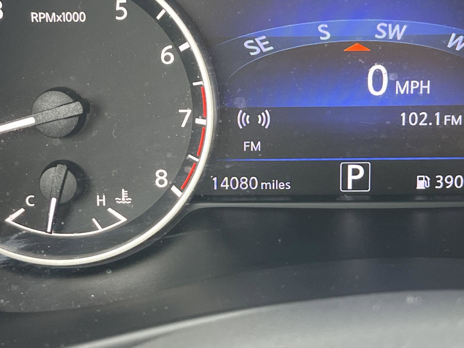 Used 2024 Nissan Murano SL w/ Cargo Package image 23