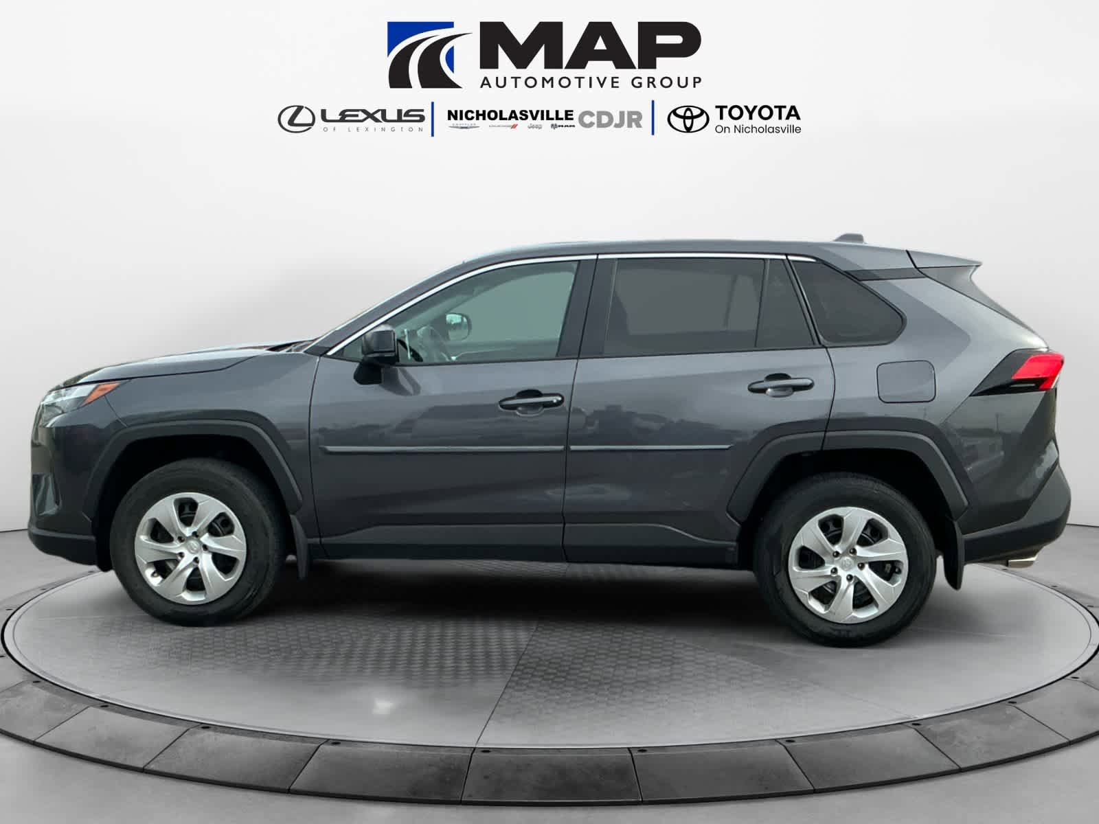 Used 2023 Toyota RAV4 LE FWD image 2