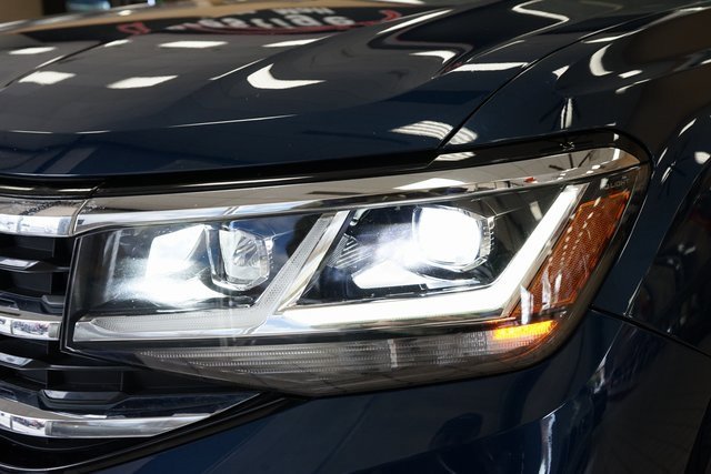 Used 2021 Volkswagen Atlas SE image 22