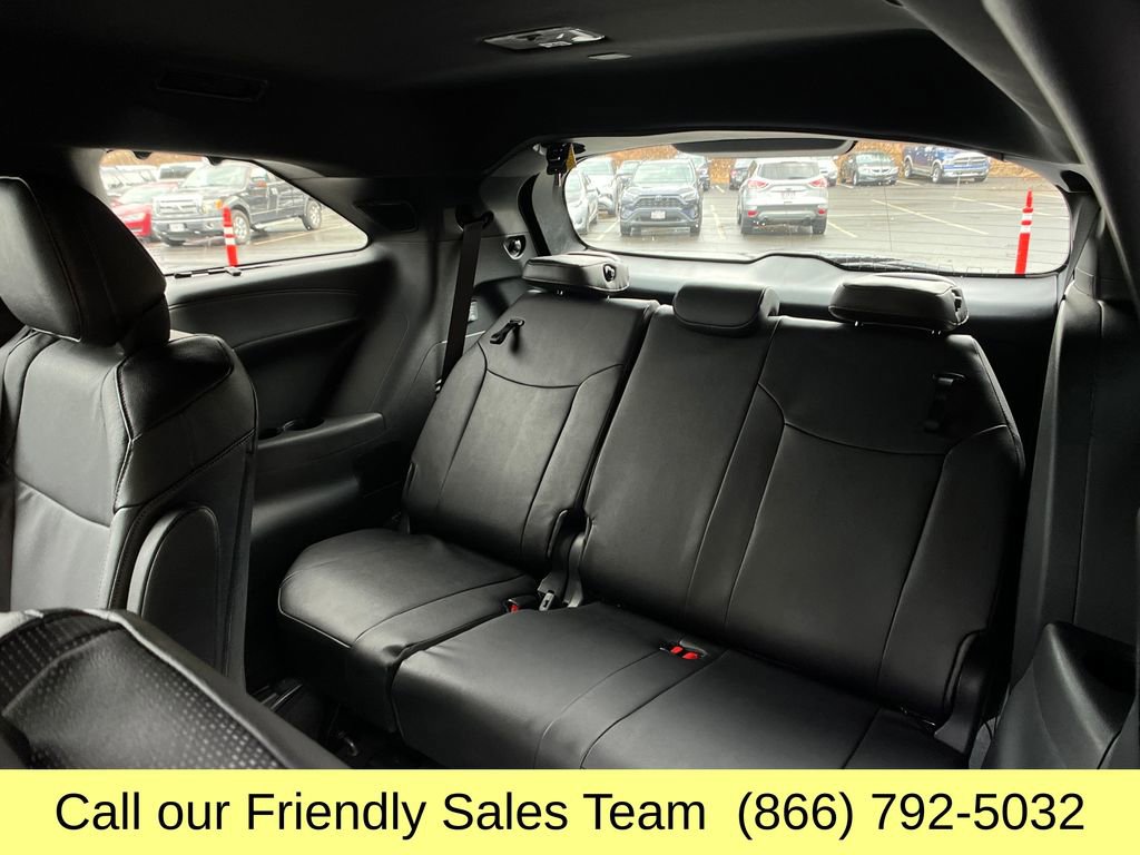 New 2026 Toyota Sienna Platinum image 24