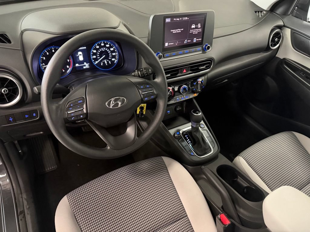 Used 2023 Hyundai Kona SE AWD/4WD image 11