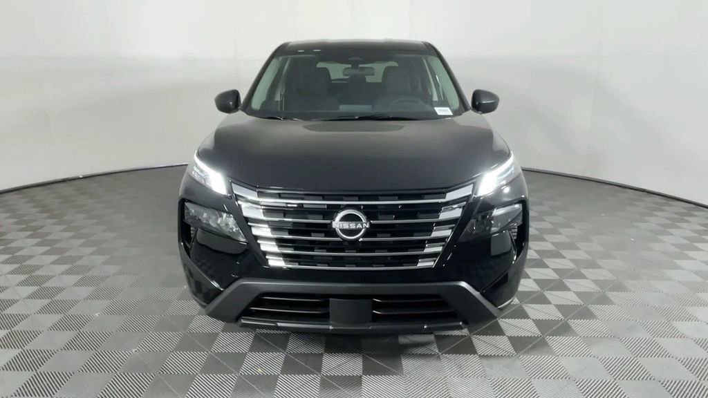 New 2025 Nissan Rogue S image 9