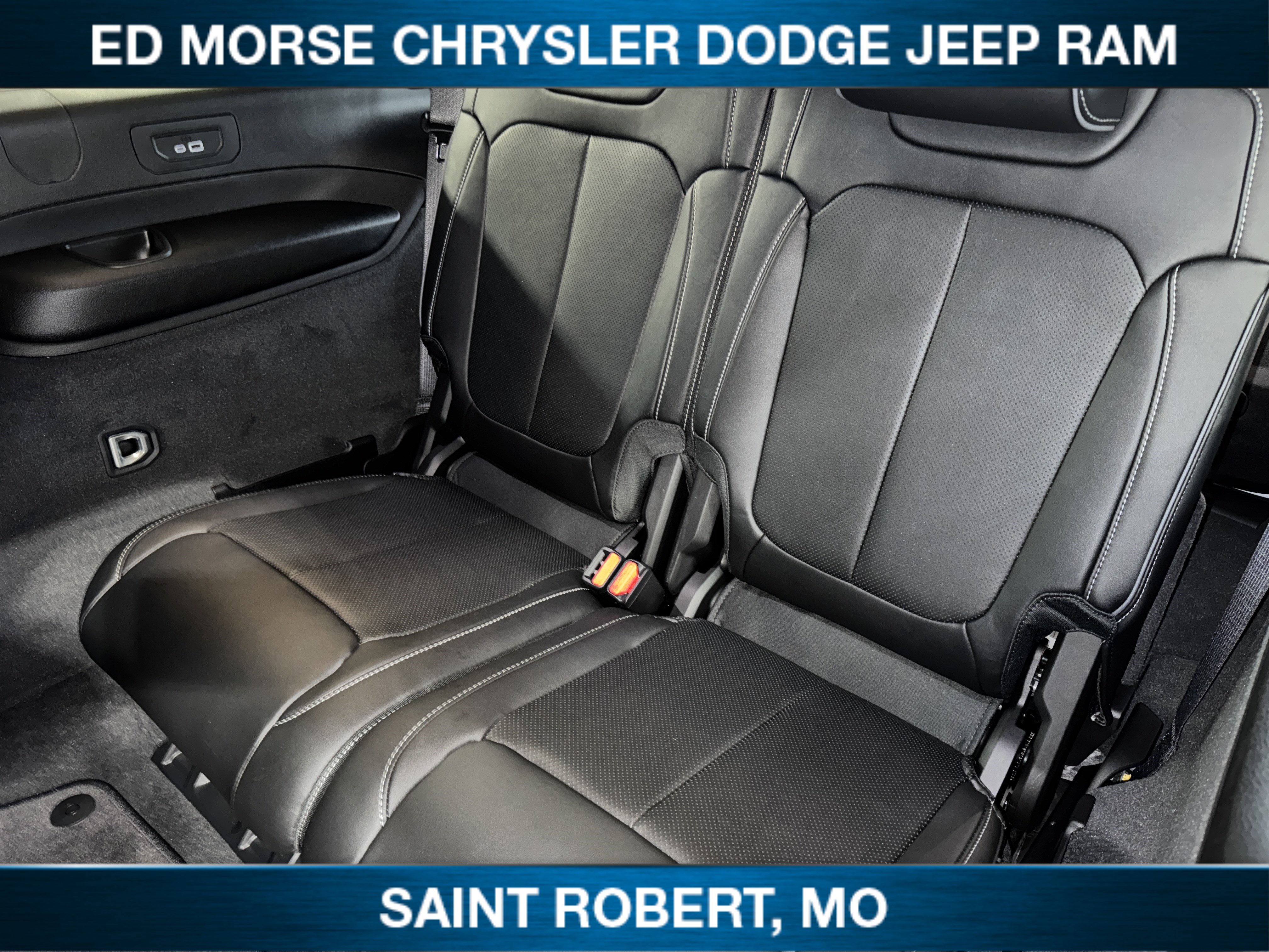 New 2025 Jeep Grand Cherokee L Overland w/ Luxury Tech Group IV image 32