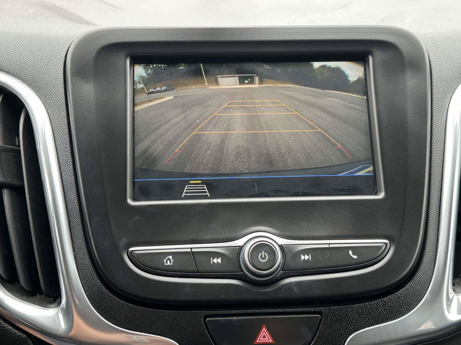 Used 2019 Chevrolet Equinox LT FWD image 21