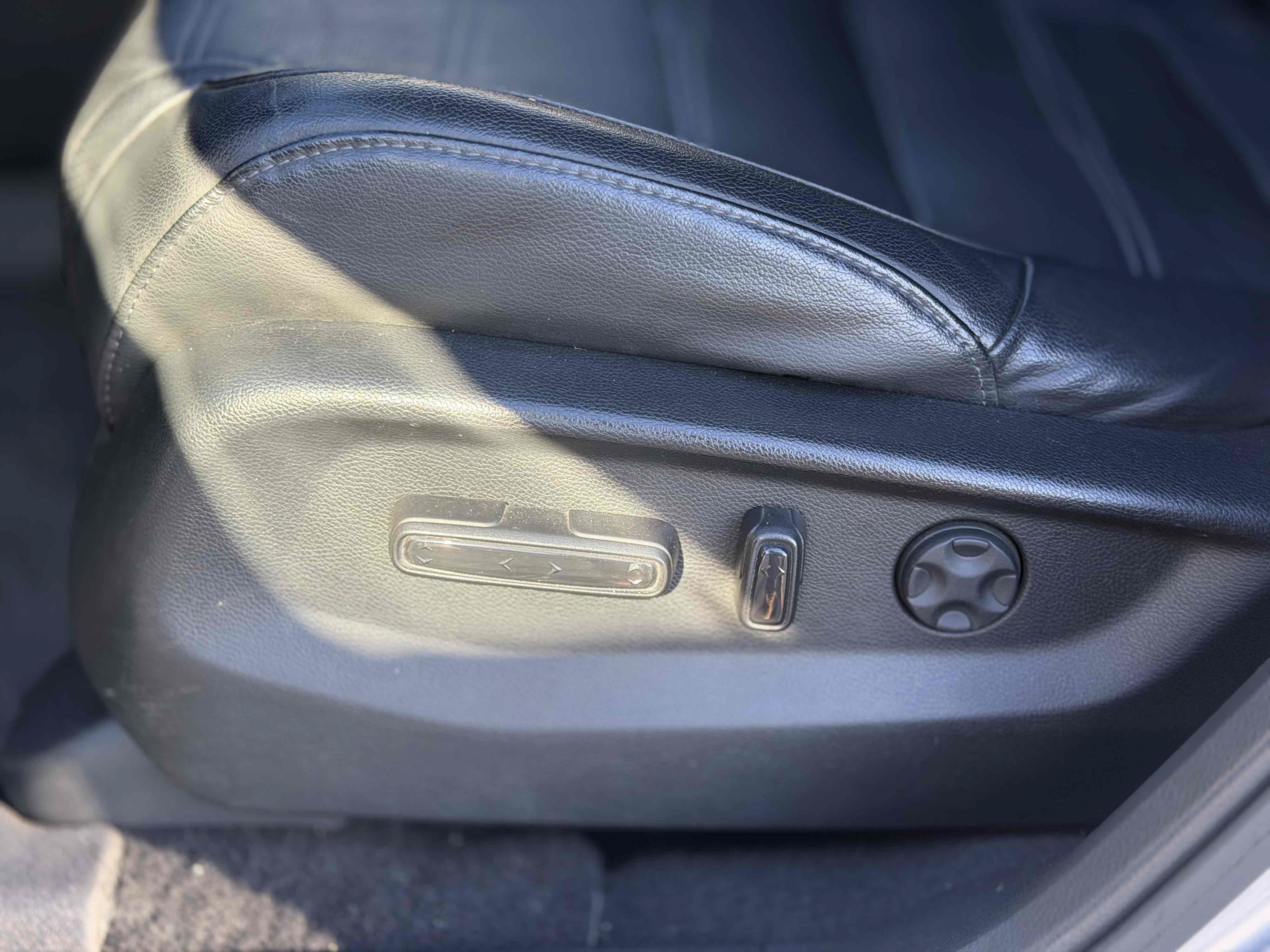 Used 2018 Honda CR-V EX-L image 18