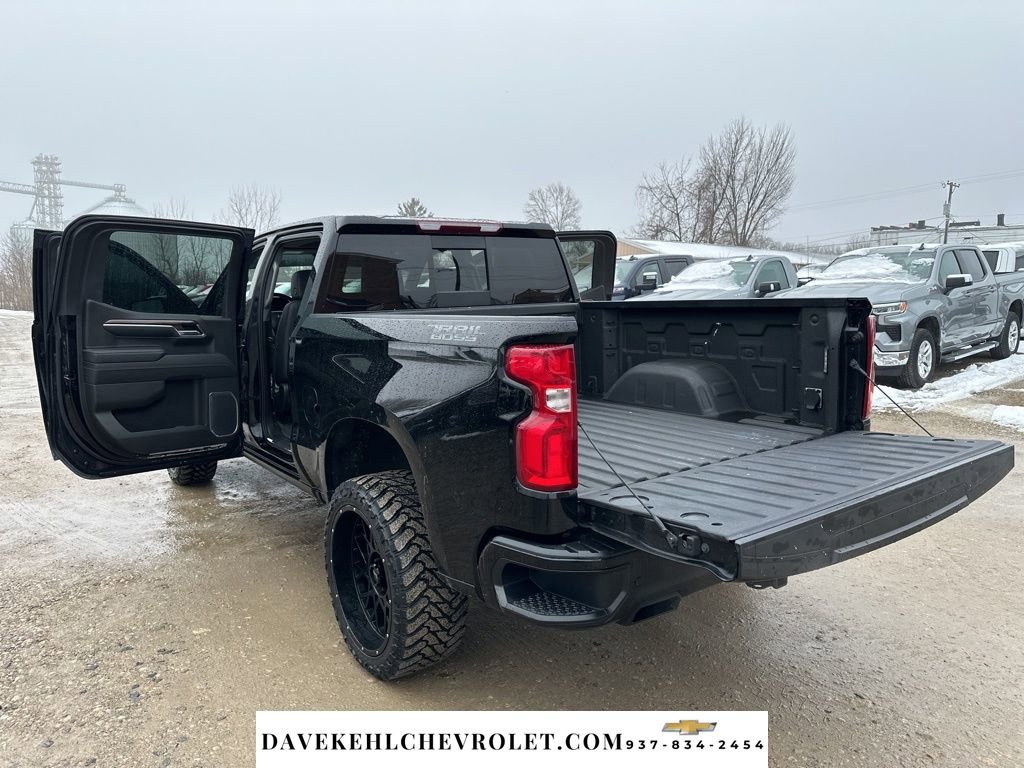 Used 2023 Chevrolet Silverado 1500 LT Trail Boss w/ LT Trail Boss Premium Package image 29