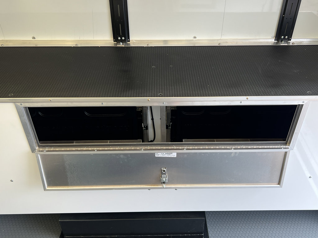 New 2026 Ford E-450 and Econoline 450 Super Duty w/ Power Equipment Group image 35