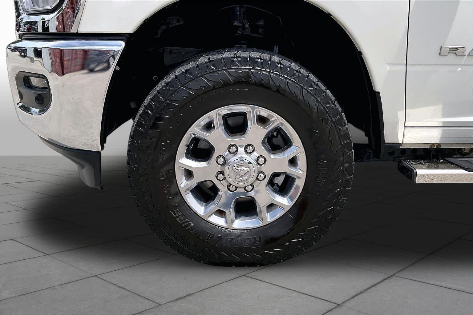 Used 2024 RAM 3500 Laramie w/ Bed Utility Group AWD/4WD image 11