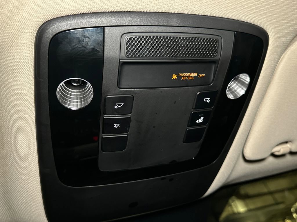 Used 2024 Kia Carnival LX FWD image 30