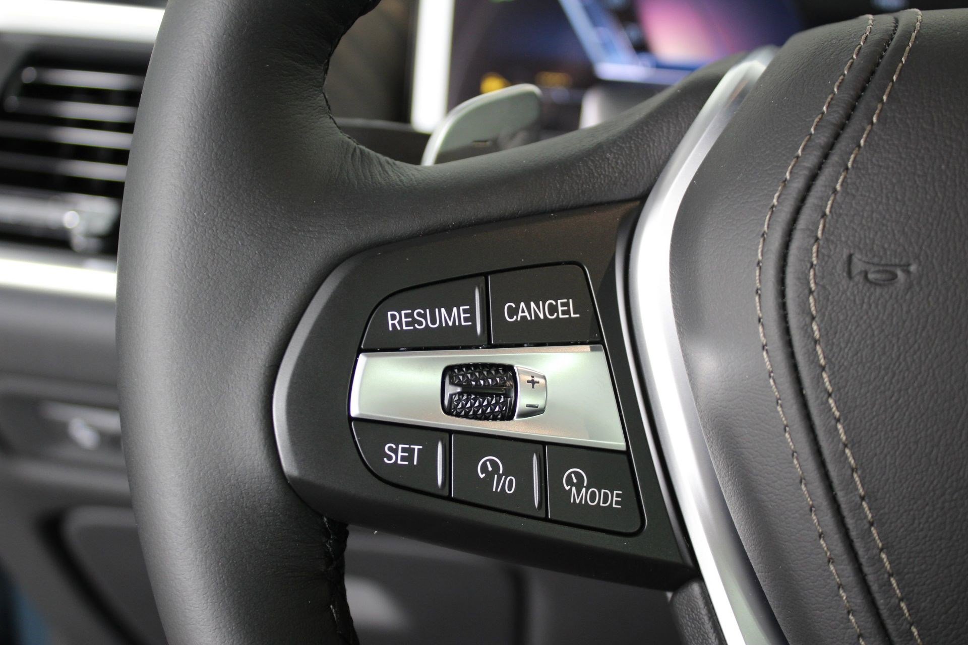 New 2026 BMW X5 xDrive40i w/ Climate Comfort Package AWD/4WD image 16