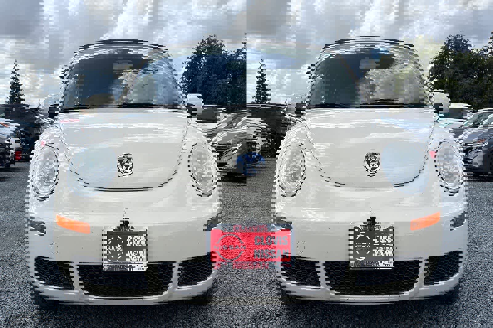 Used 2009 Volkswagen Beetle S image 11