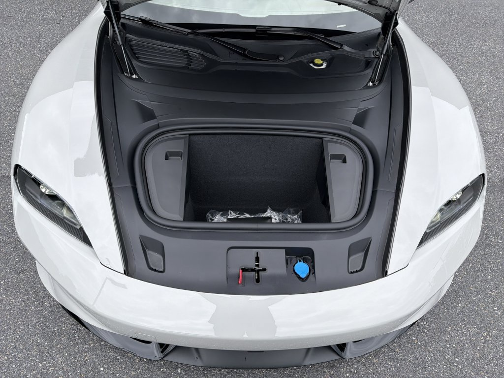 New 2026 Porsche Taycan GTS AWD/4WD image 28