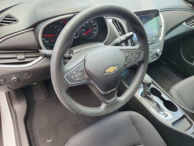 Used 2023 Chevrolet Malibu LS image 10