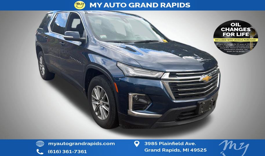 Used 2023 Chevrolet Traverse LT AWD/4WD image 1