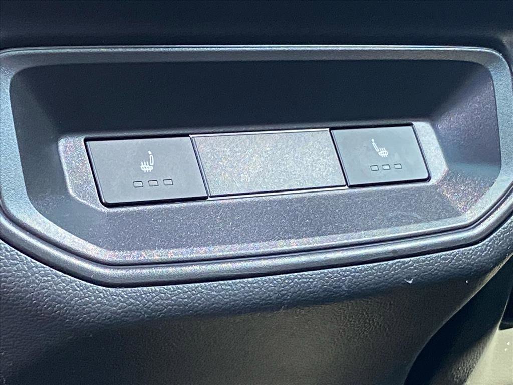 Certified 2024 Volkswagen Atlas Cross Sport SEL Premium R-Line image 23