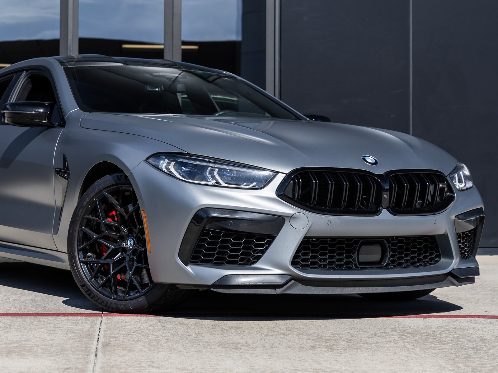 Used 2025 BMW M8 Competition image 5