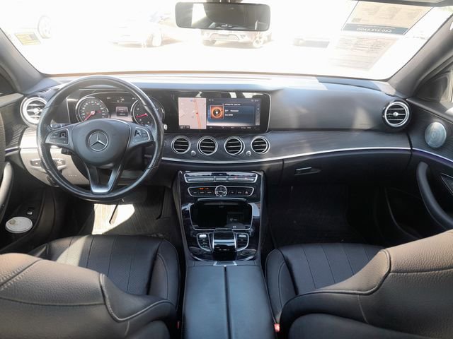 Used 2017 Mercedes-Benz E 300 4MATIC image 17