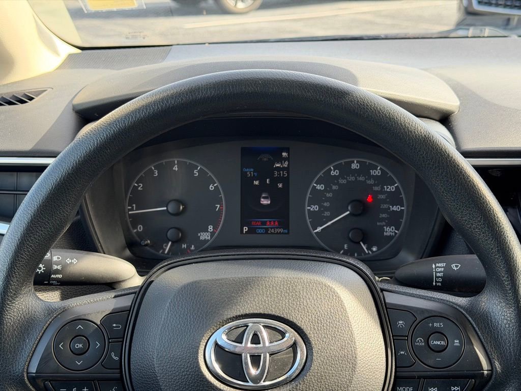 Used 2024 Toyota Corolla LE image 29