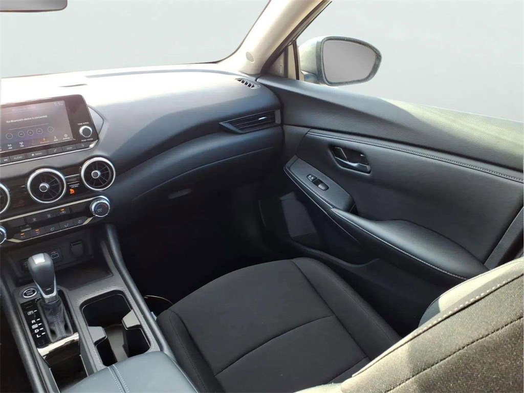Used 2025 Nissan Sentra S image 12
