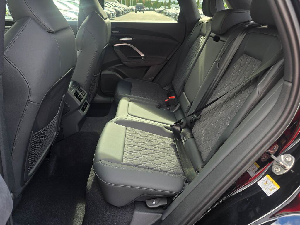 New 2026 Audi SQ5 Premium Plus AWD/4WD image 18