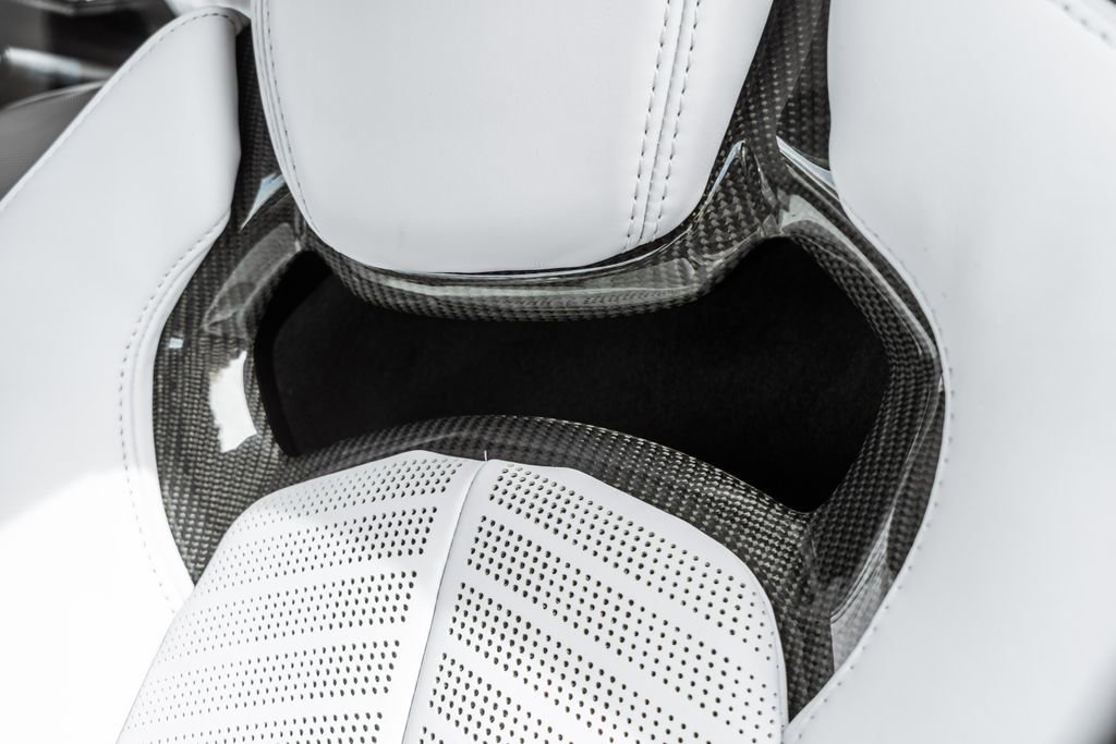 Used 2024 Chevrolet Corvette Stingray Premium Cpe w/ Battery Protection Package image 8