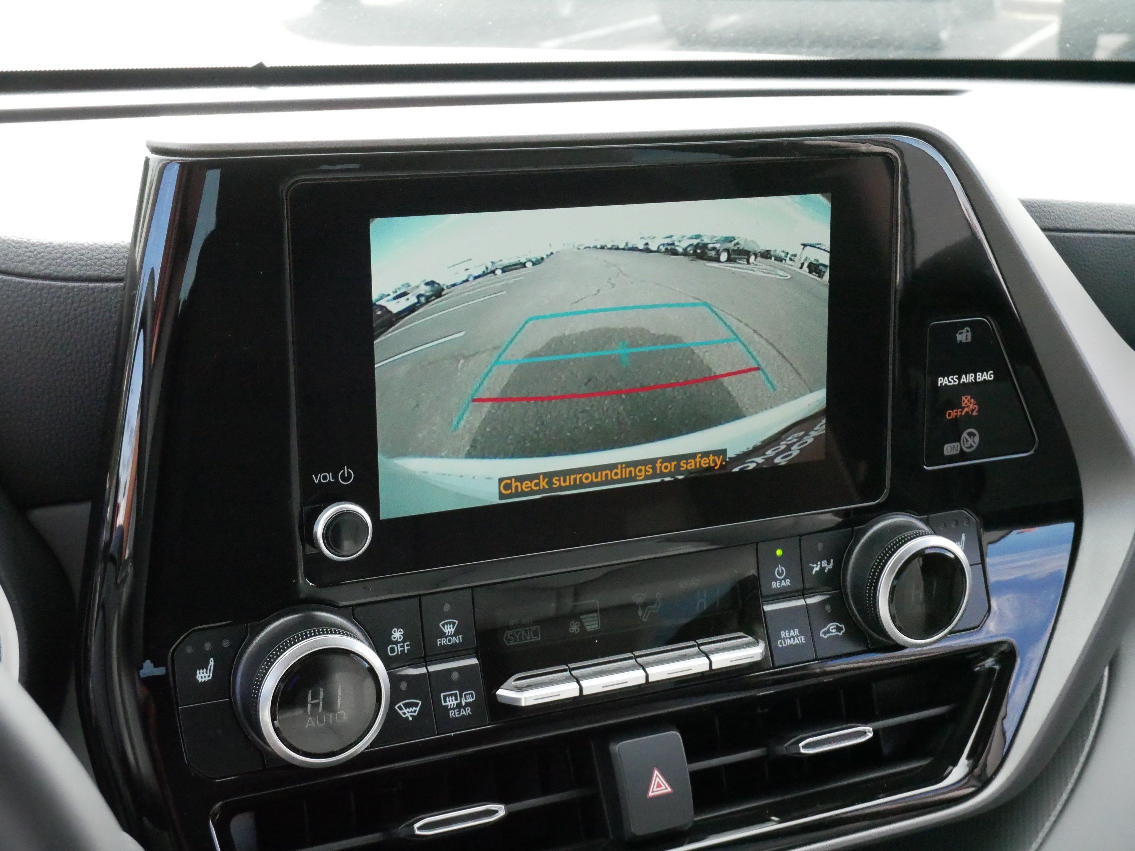 Certified 2026 Toyota Highlander XLE AWD/4WD image 30