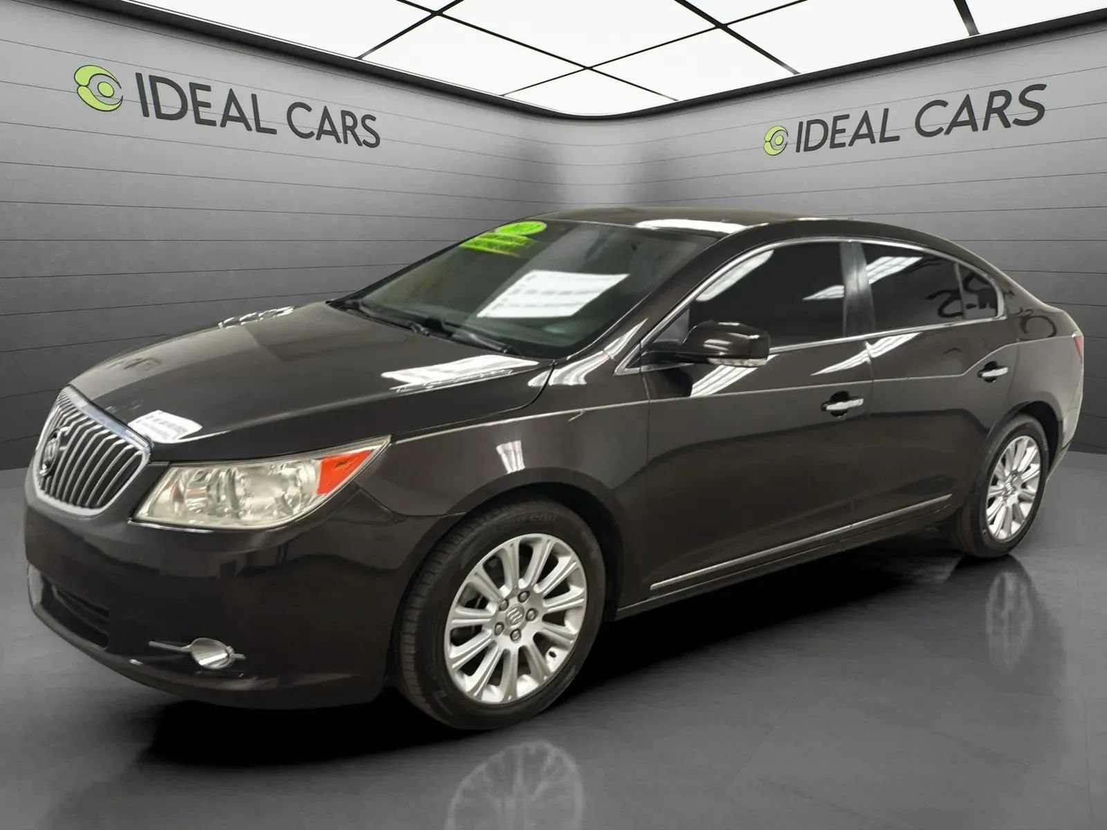 Used 2013 Buick LaCrosse Leather FWD image 1