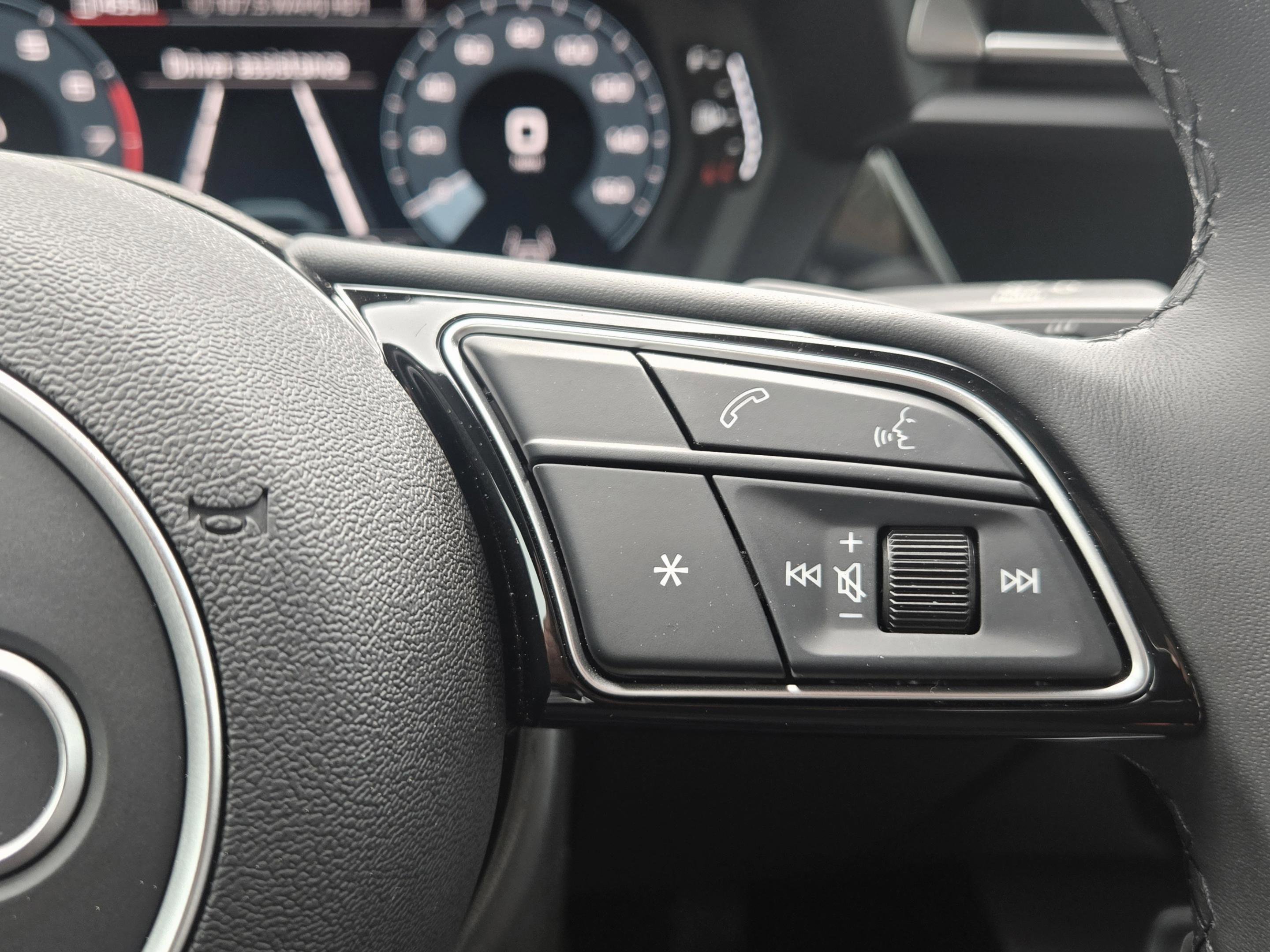 Used 2025 Audi A3 2.0T Premium image 17