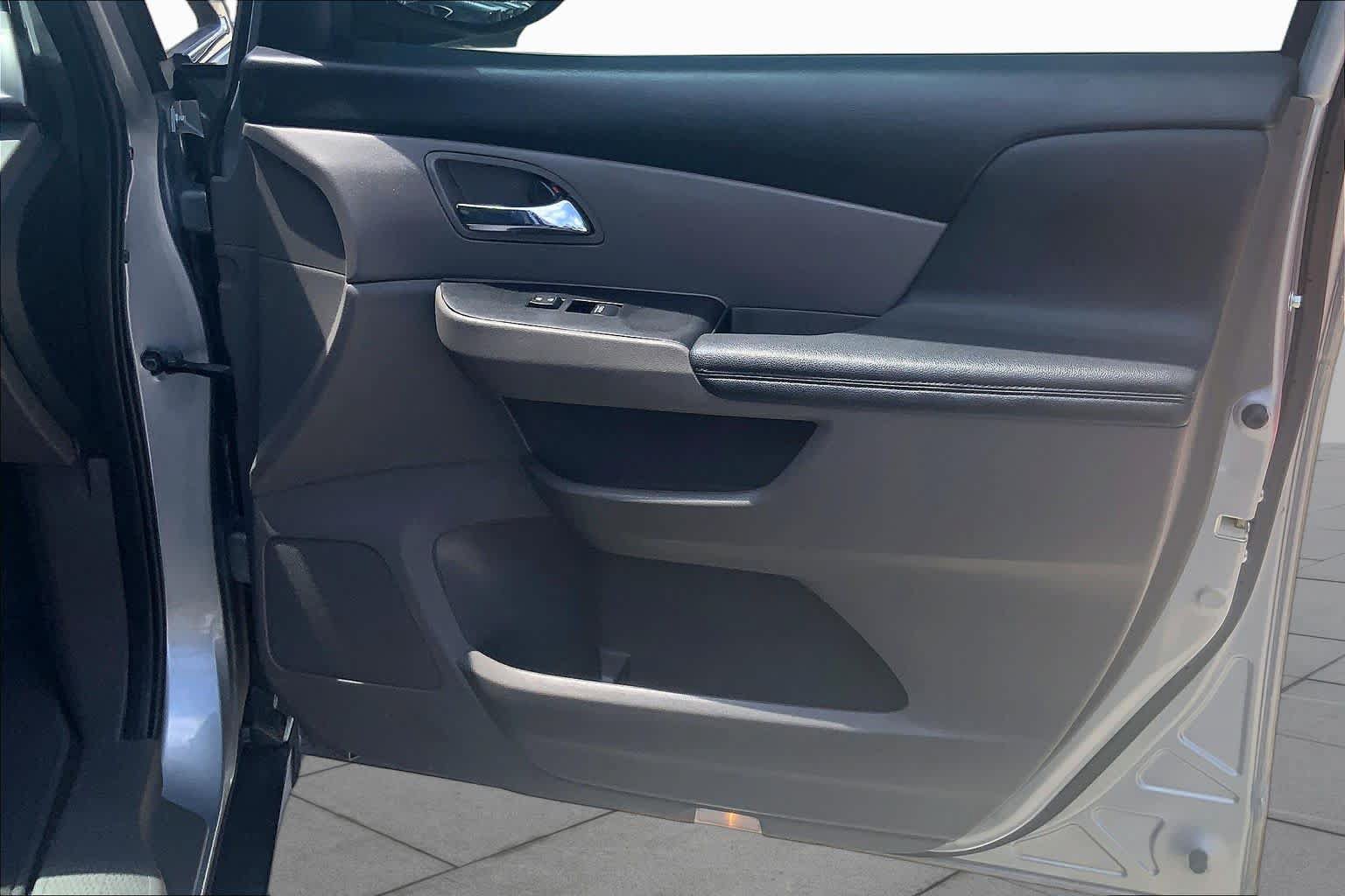 Used 2017 Honda Odyssey EX-L image 23