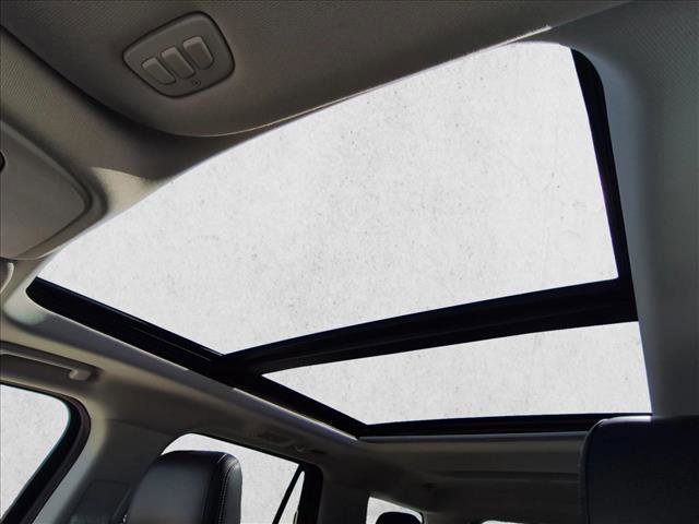 Certified 2025 Ford Expedition Platinum image 16