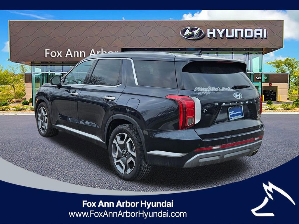 Used 2024 Hyundai Palisade SEL AWD/4WD image 3
