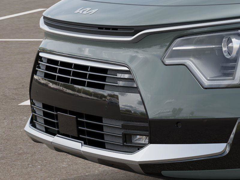 New 2025 Kia Niro SX image 13