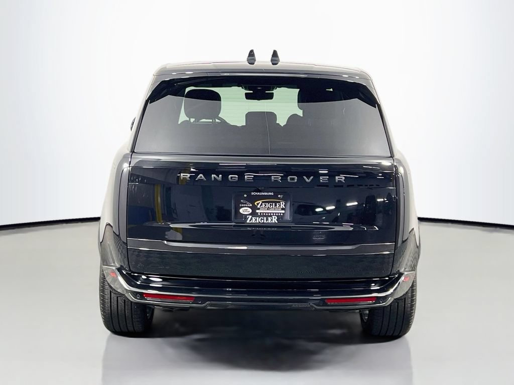 Used 2025 Land Rover Range Rover SE AWD/4WD image 6