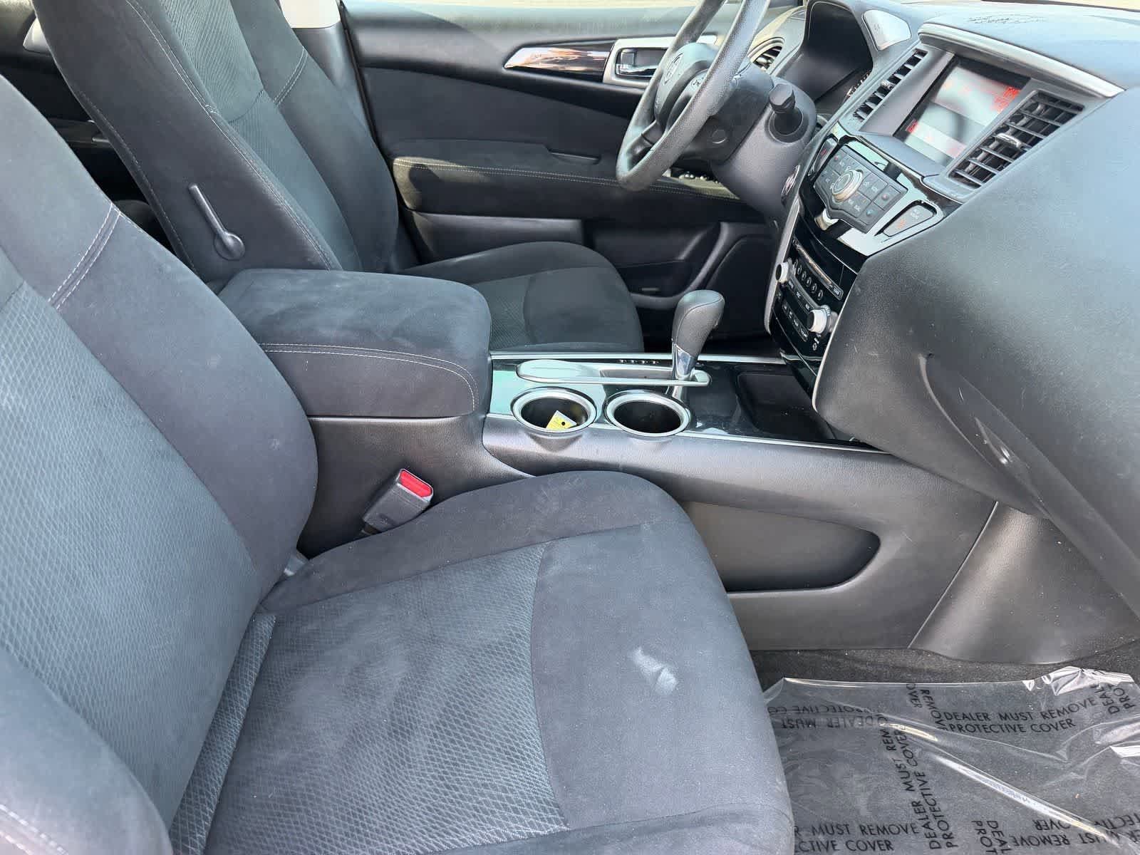 Used 2015 Nissan Pathfinder S FWD image 11