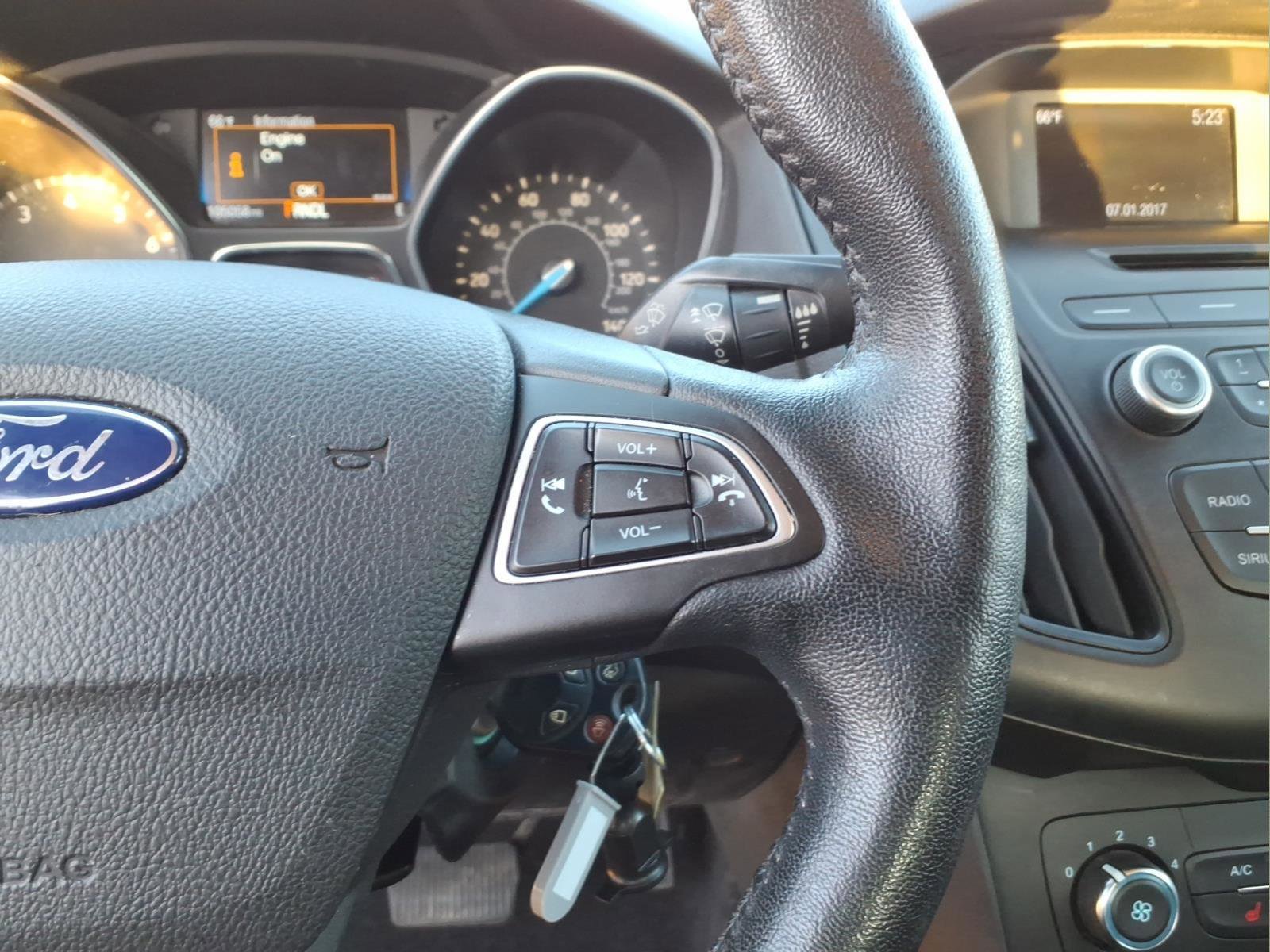 Used 2017 Ford Focus SE w/ Cold Weather Package image 20