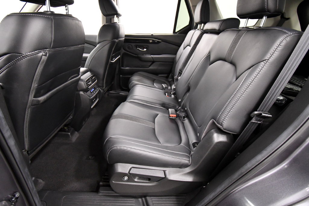 Certified 2025 Honda Pilot EX-L image 15