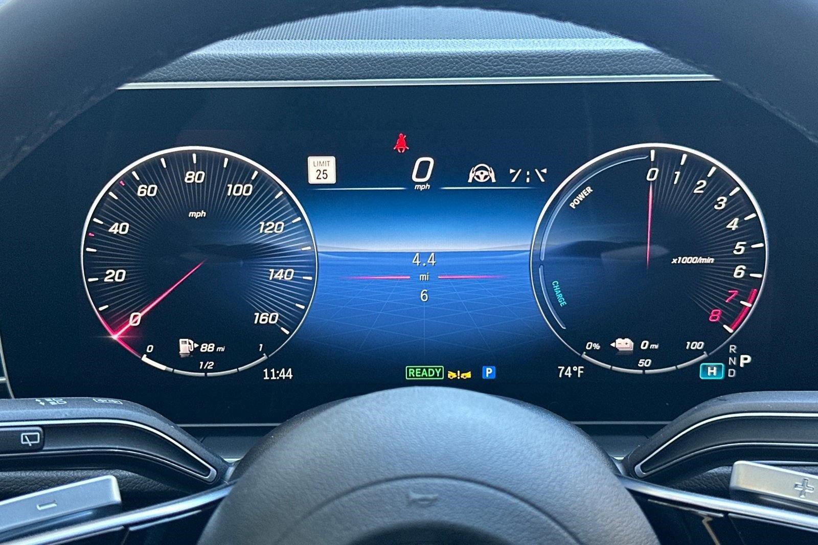 New 2026 Mercedes-Benz GLE 450e 4MATIC image 17