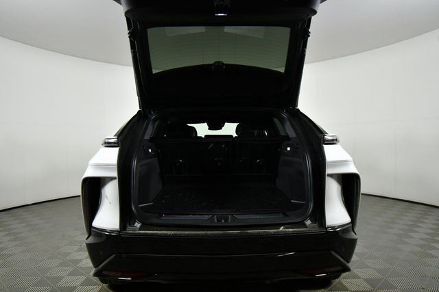New 2025 Cadillac Lyriq Sport w/ LPO, Floor Liner Package image 16