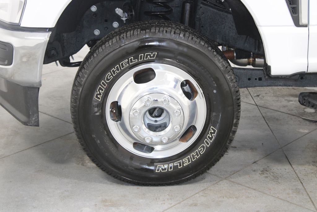 Used 2023 Ford F350 XL w/ Snow Plow Prep Package image 17