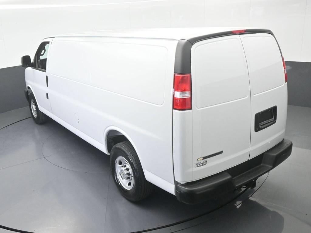 New 2026 Chevrolet Express 2500 Extended w/ Driver Convenience Package RWD image 46