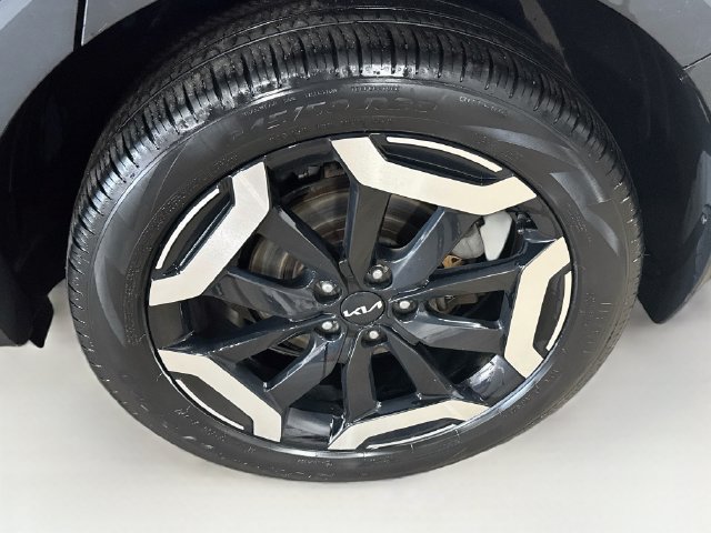 Certified 2024 Kia Telluride S w/ S Sunroof Package AWD/4WD image 10