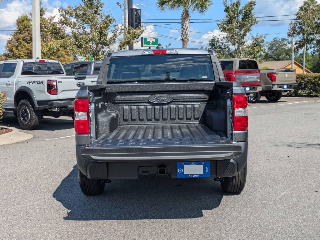 New 2026 Ford Maverick XLT FWD image 12