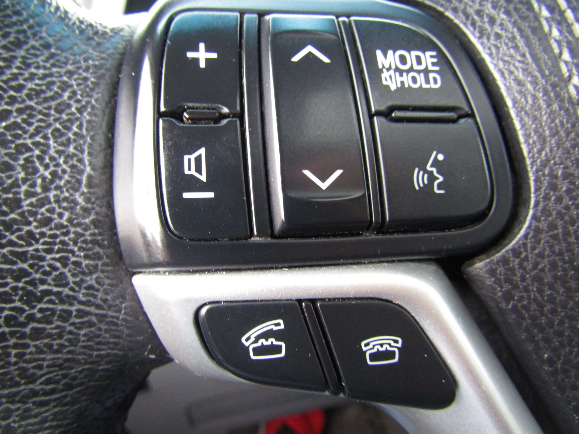 Used 2015 Toyota Sienna XLE w/ XLE Navigation Package image 33