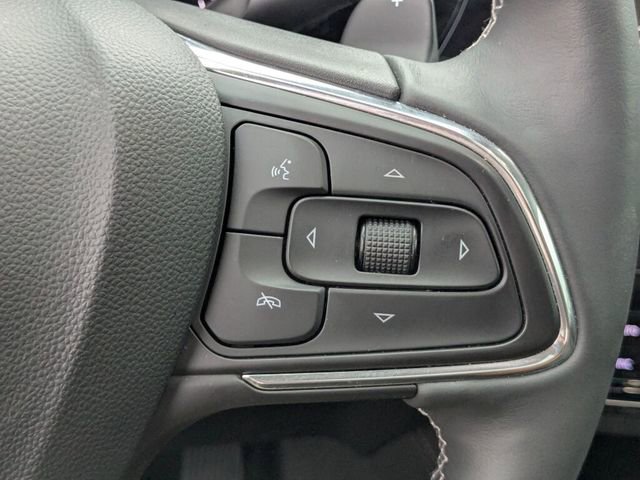 Used 2023 Buick Envision Avenir image 20