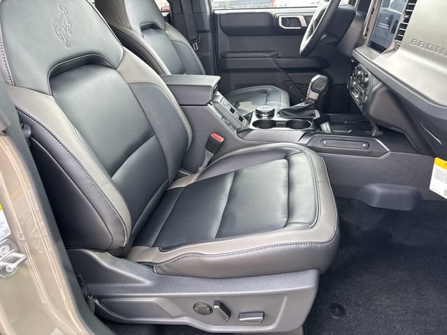 New 2026 Ford Bronco Outer Banks AWD/4WD image 11